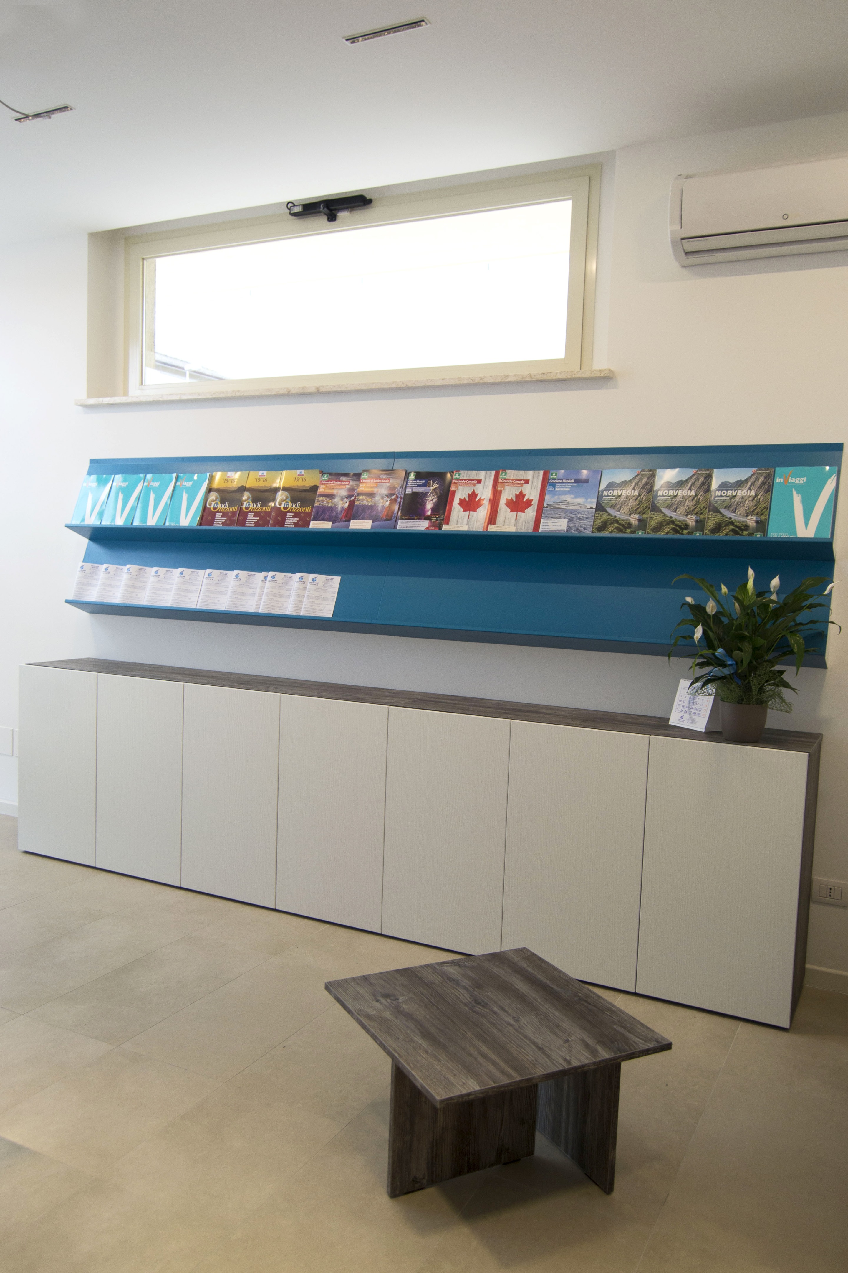 旅行社接待大厅室内设计-14