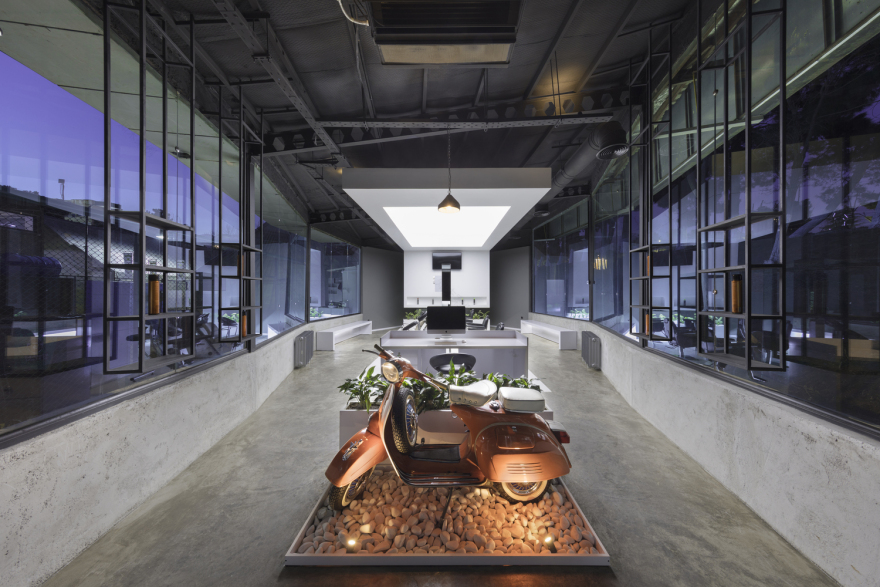 VIP 理发店,对称美学的极致运用-25