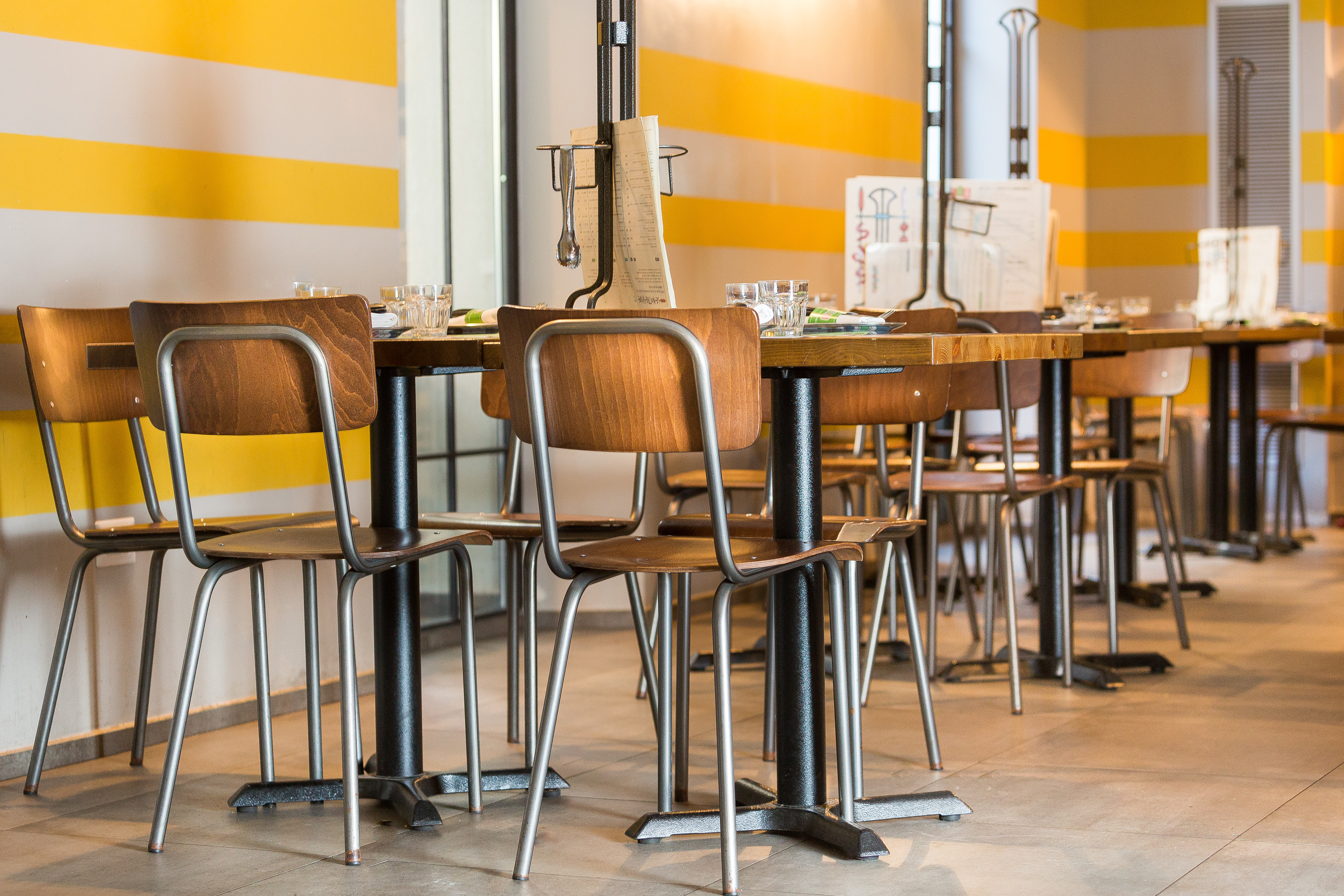 融合精致设计与乡村热情的罗马餐厅-5