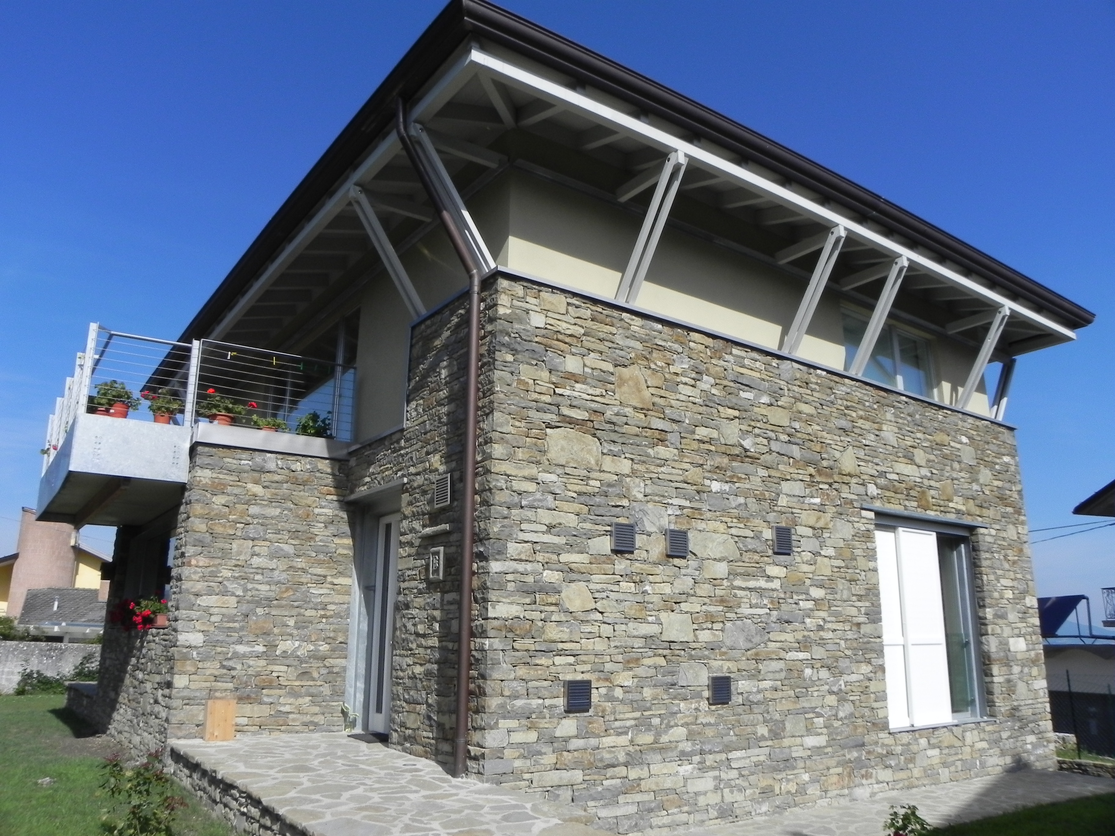 意大利木质 passive 城堡-1