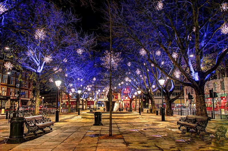 [购物中心] 欧洲圣诞市场的一片喜庆-10