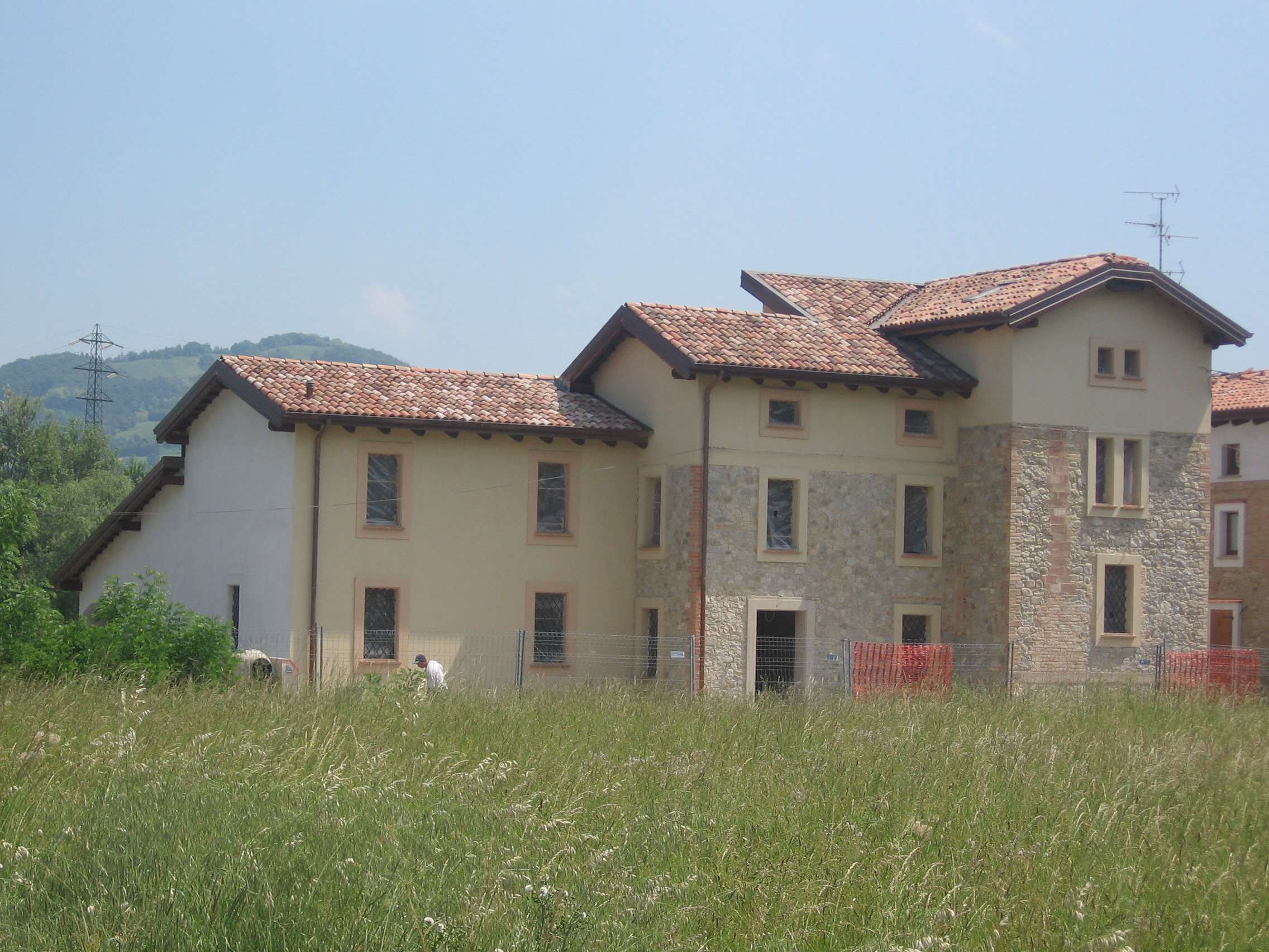 2000 年 Pedemontana 公寓修复 | 历史建筑的新生-13