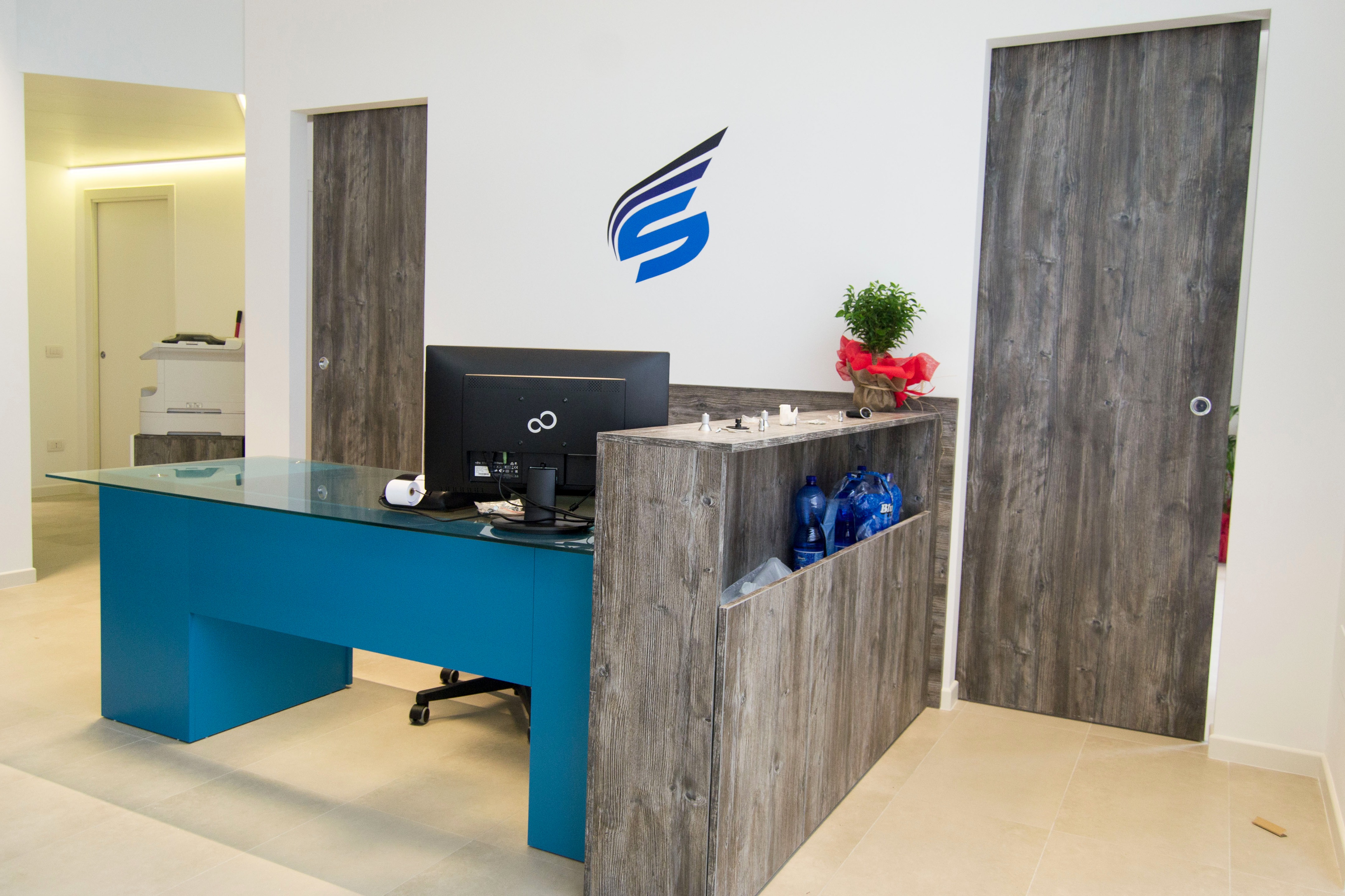 旅行社接待大厅室内设计-18