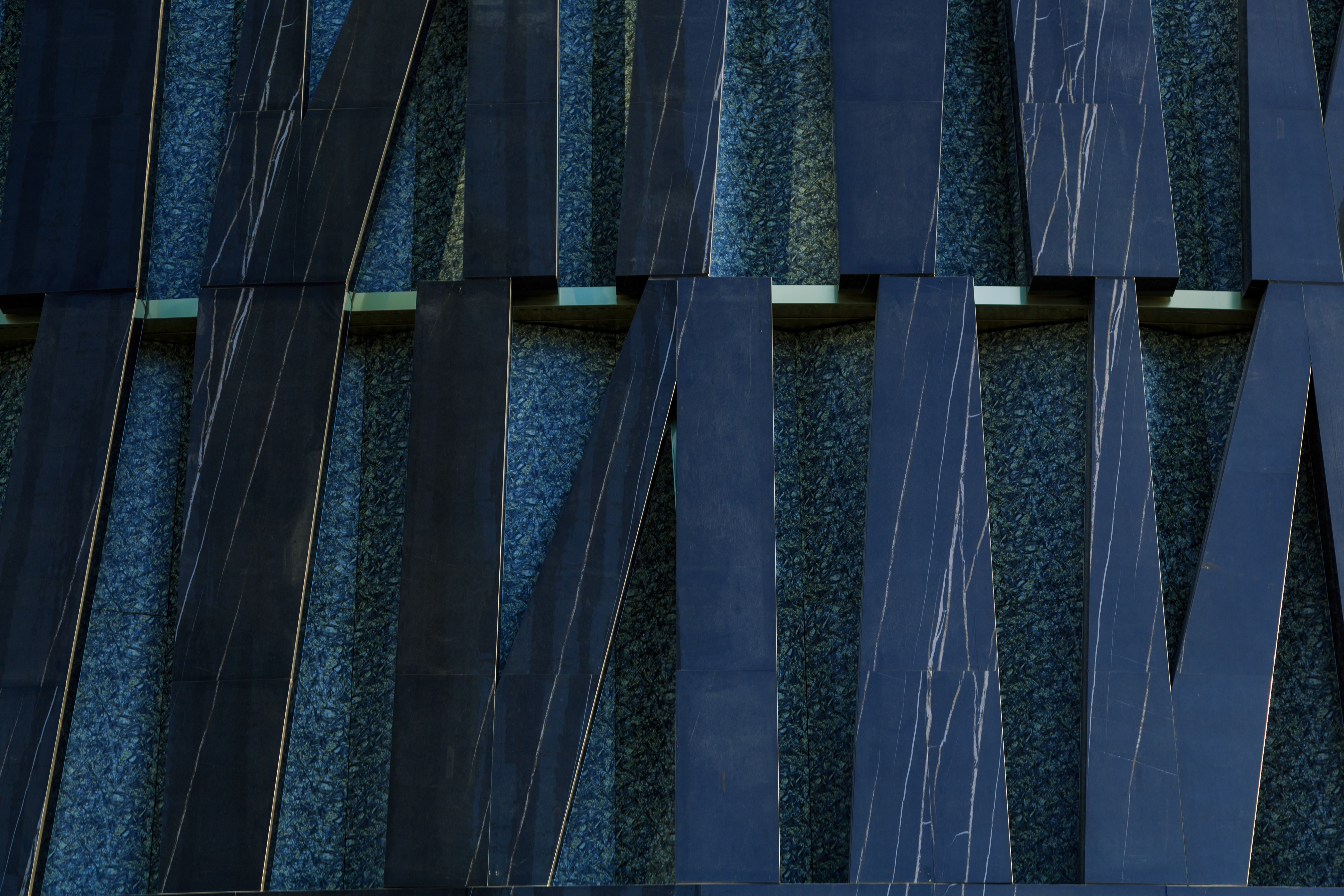 迪拜购物中心的杜嘉班纳门店-11