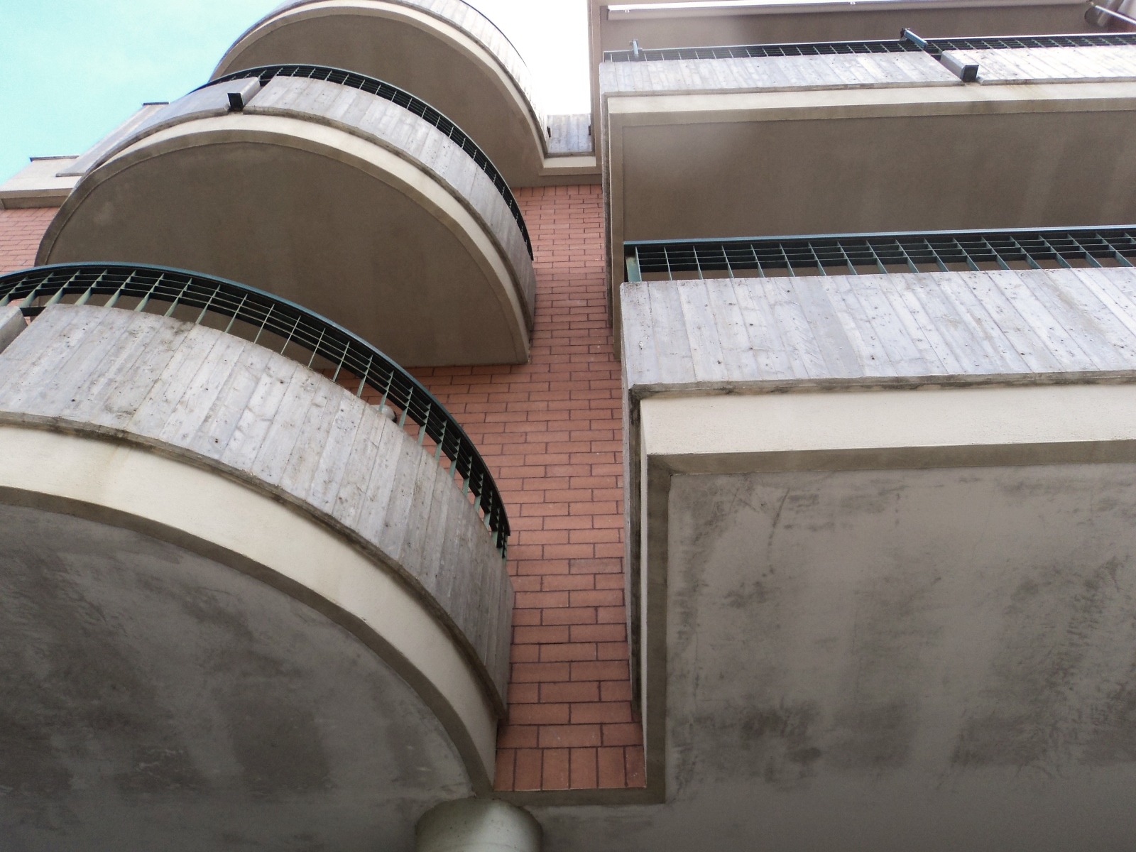 1997 年完工的八套公寓设计-3