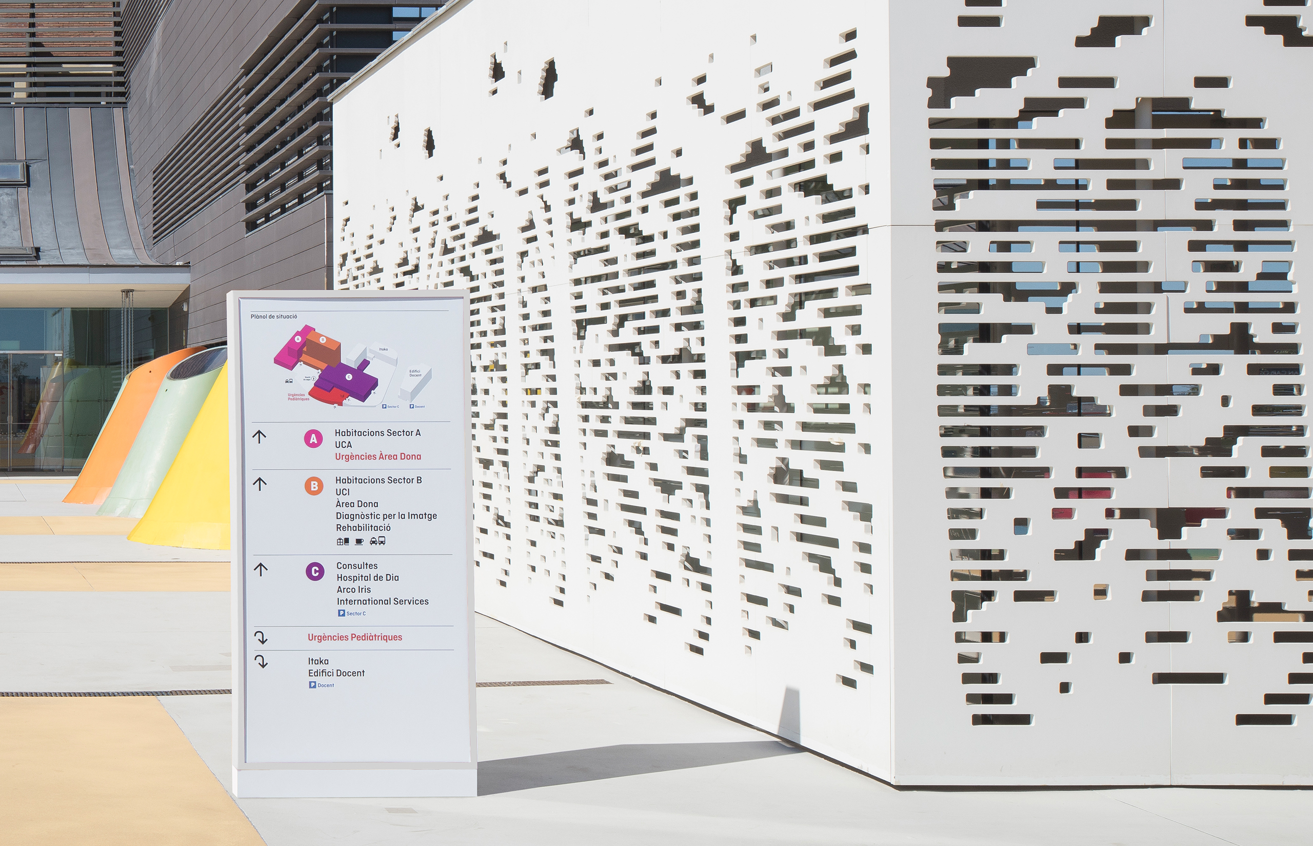 Hospital Sant Joan de Déu Wayfinding System-0