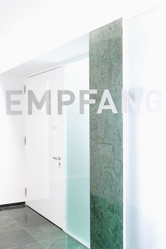 瑞士苏黎世 50 年代风格眼科诊所重塑-4