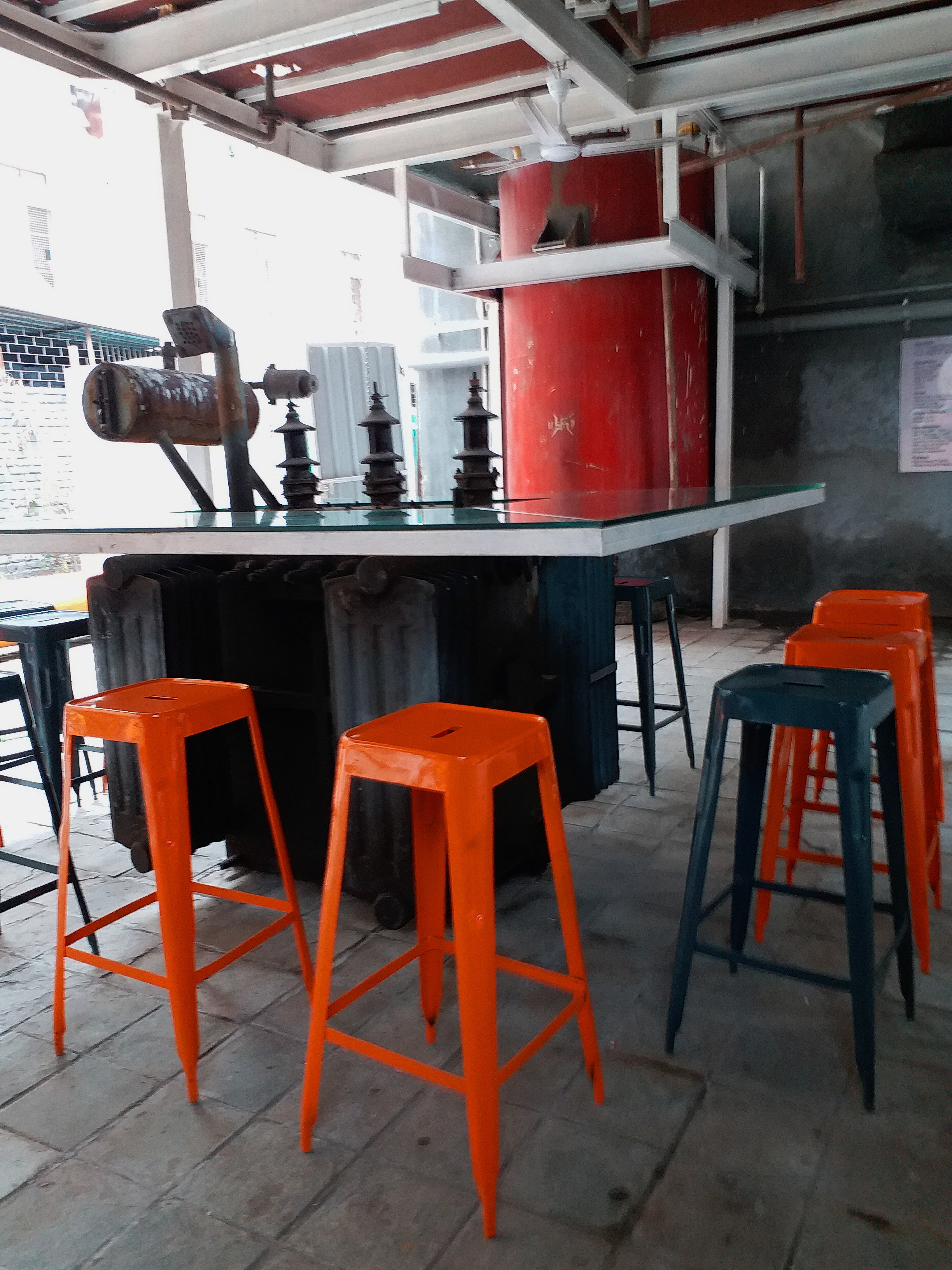 旧工厂变身为学校的设计奇迹-51