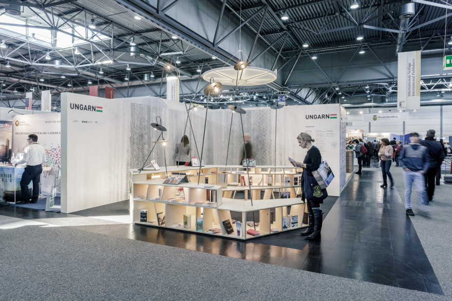 柏林巴黎学院匈牙利书展莱比锡展台-19