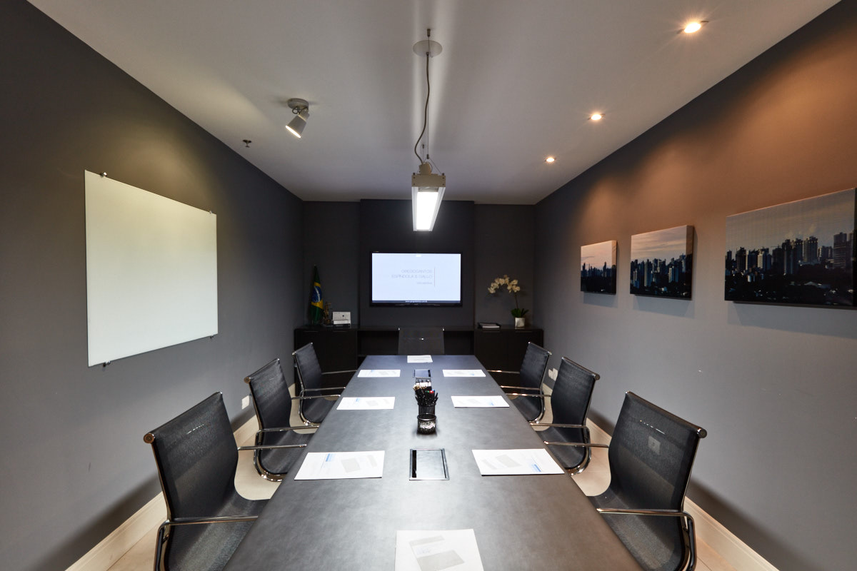 巴西 Maringá律师事务所办公室 - 休闲与专业的完美融合-24