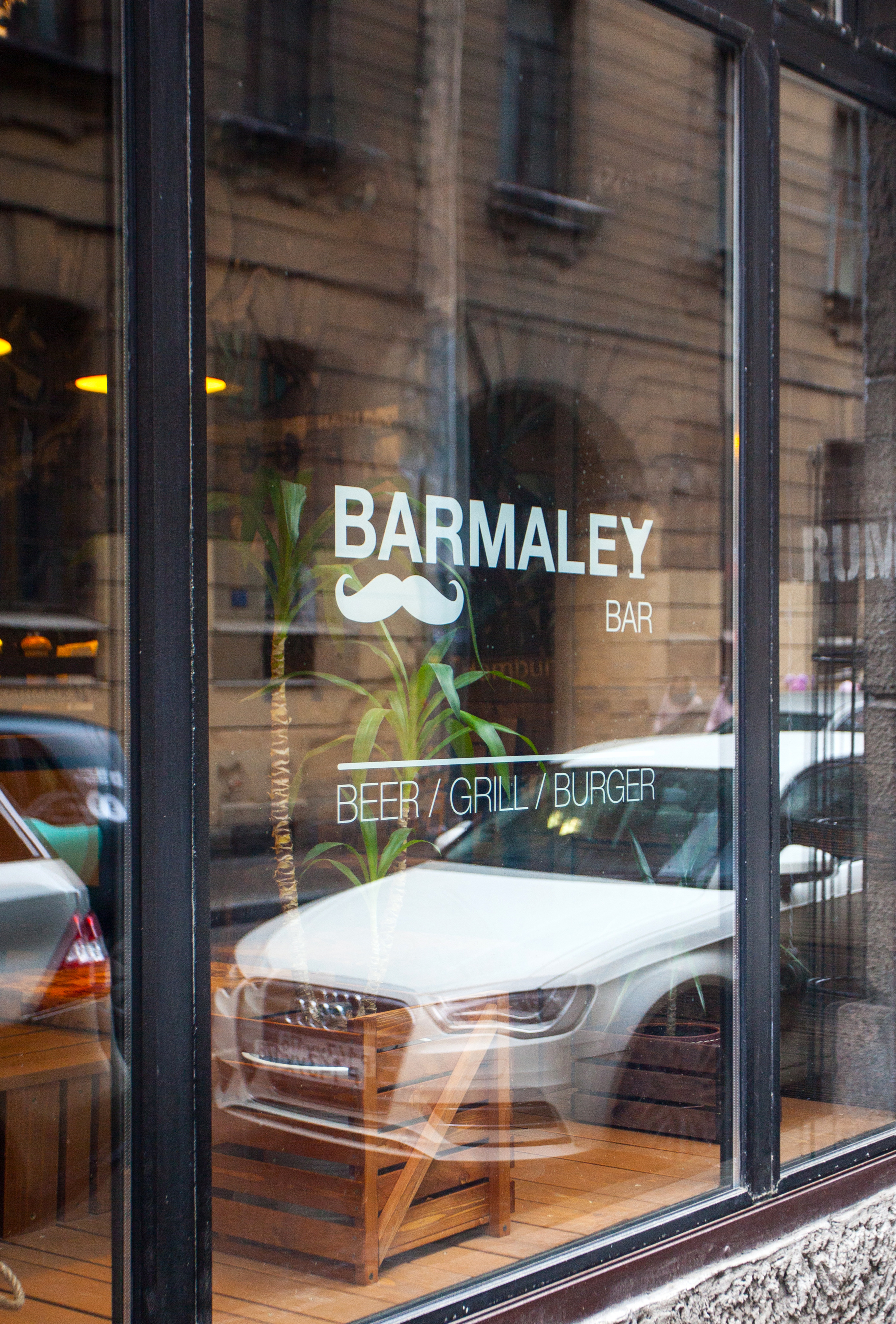 圣彼得堡 BARMALEY BAR - 创意室内设计与美味佳肴的完美结合-12