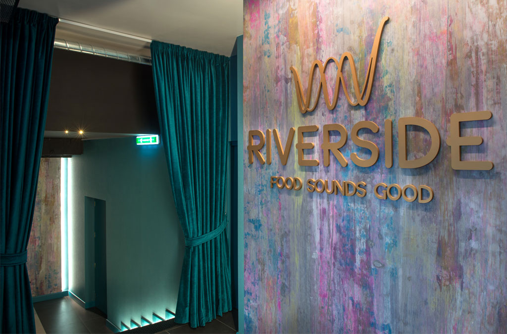 地下音乐餐厅的逆袭-19