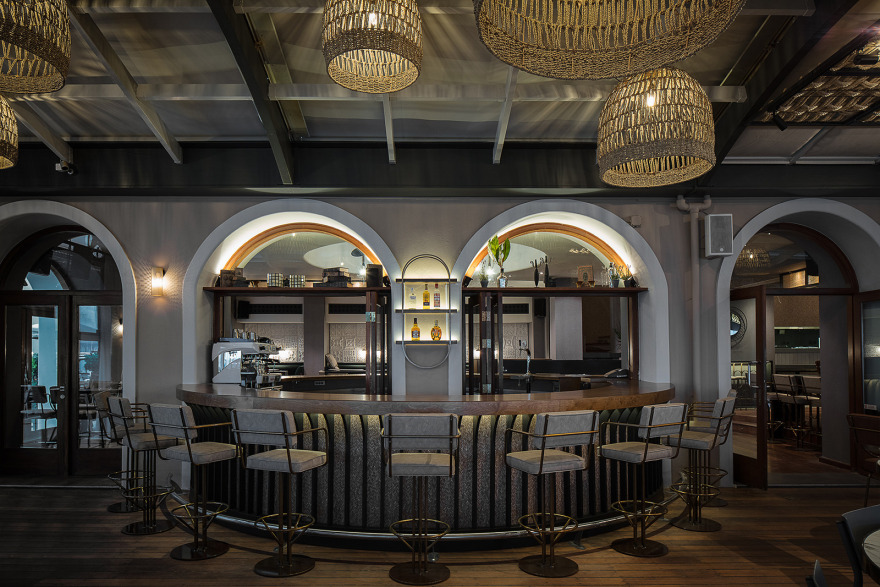 Prevere 咖啡吧 | 地中海风格的海岸线美景-2