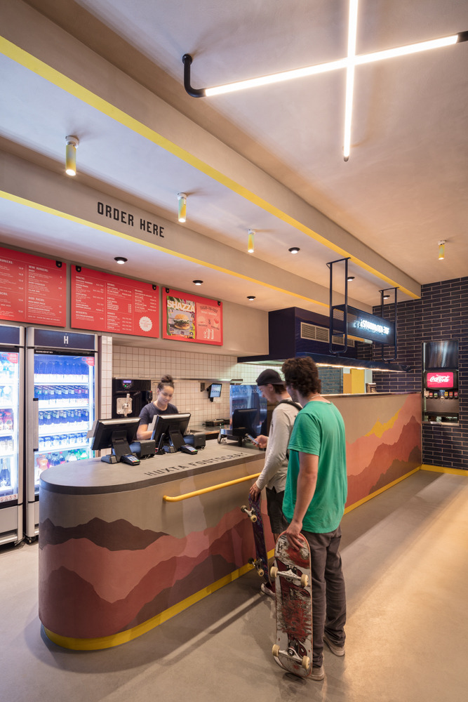 胡克斯汉堡店-3