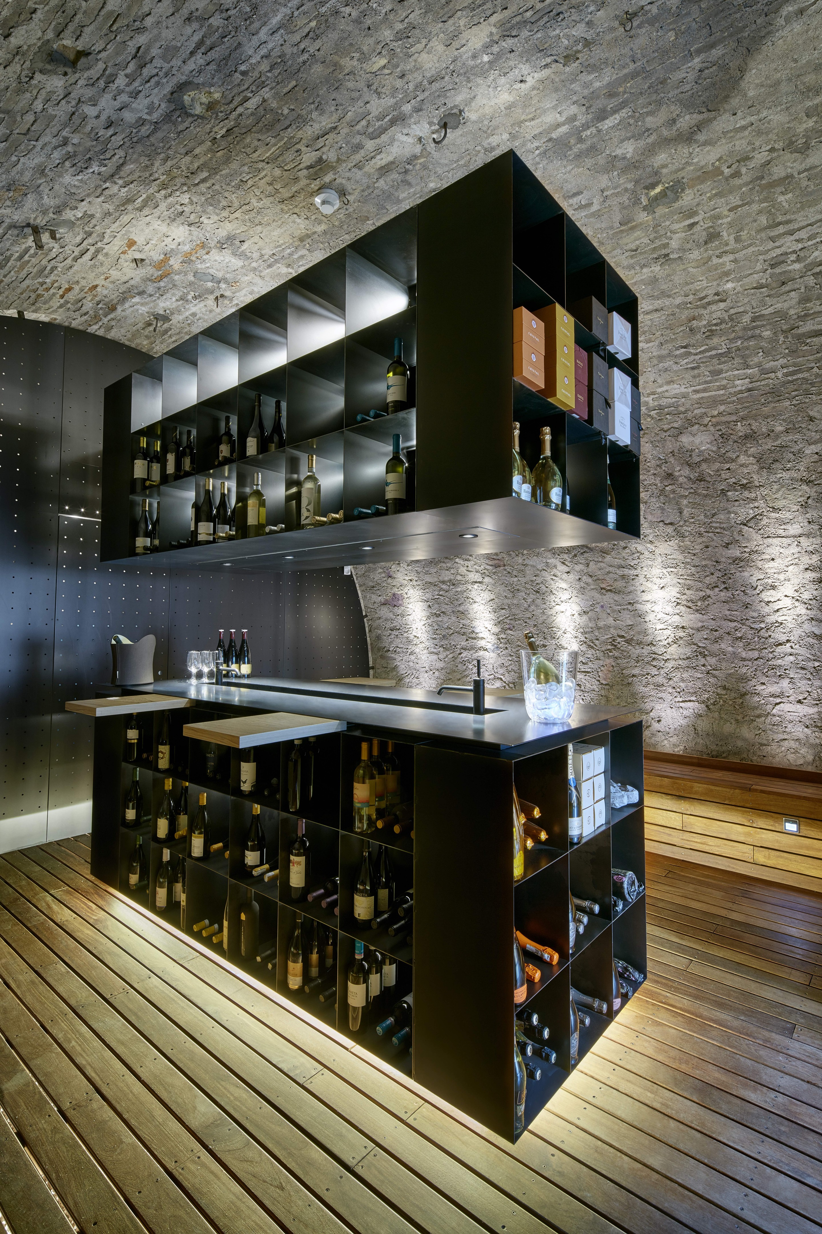 波焦港波加纳餐厅-15