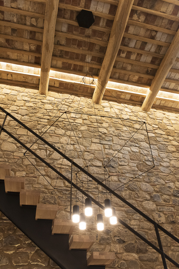 意大利托斯卡纳乡村别墅的现代复兴-9