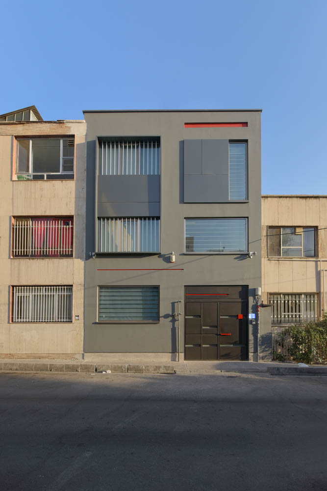 伊朗 Varesh 办公楼——简约现代的办公空间设计-3