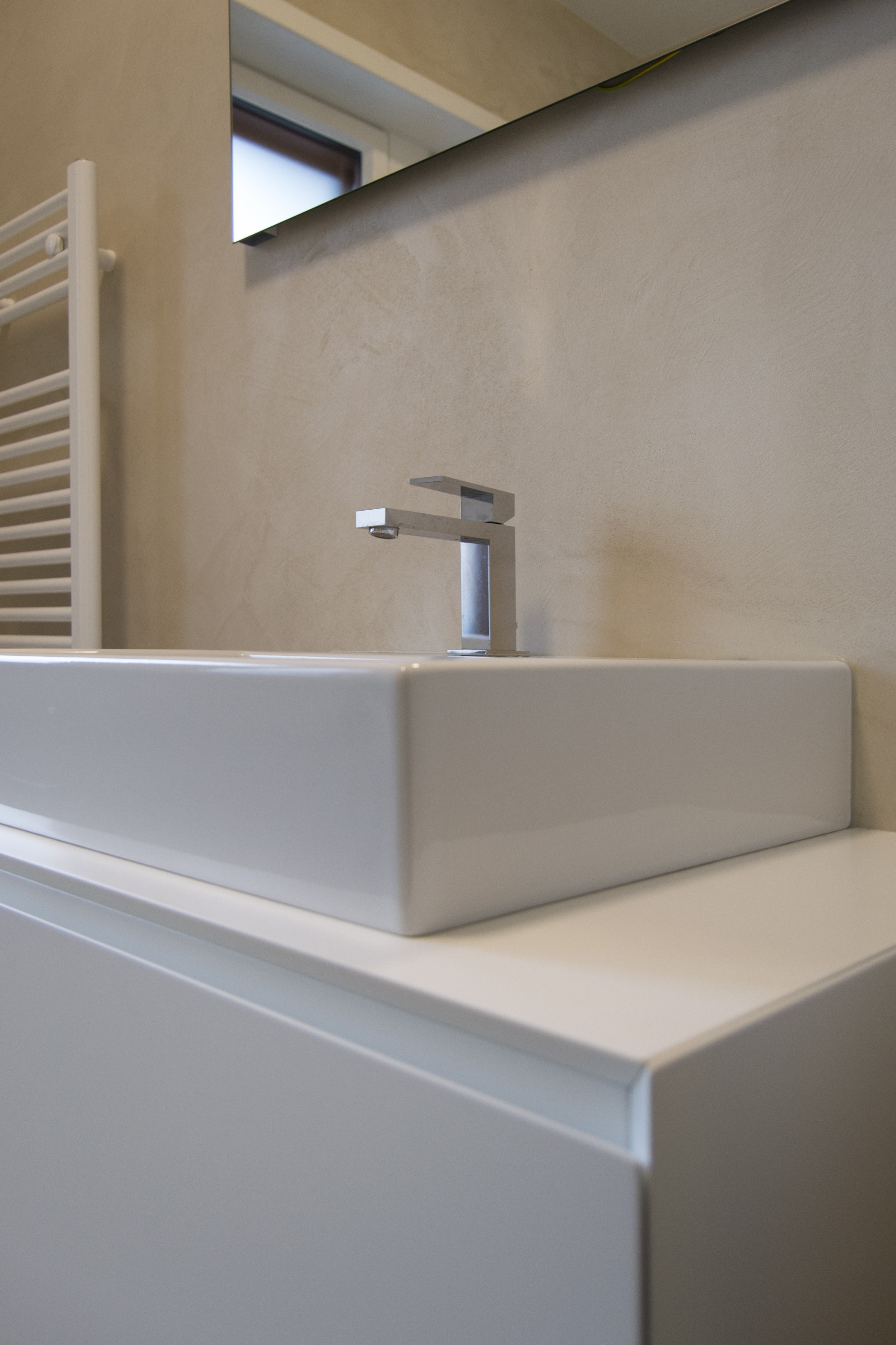 2018 年意大利佩斯卡拉公寓翻新设计-12