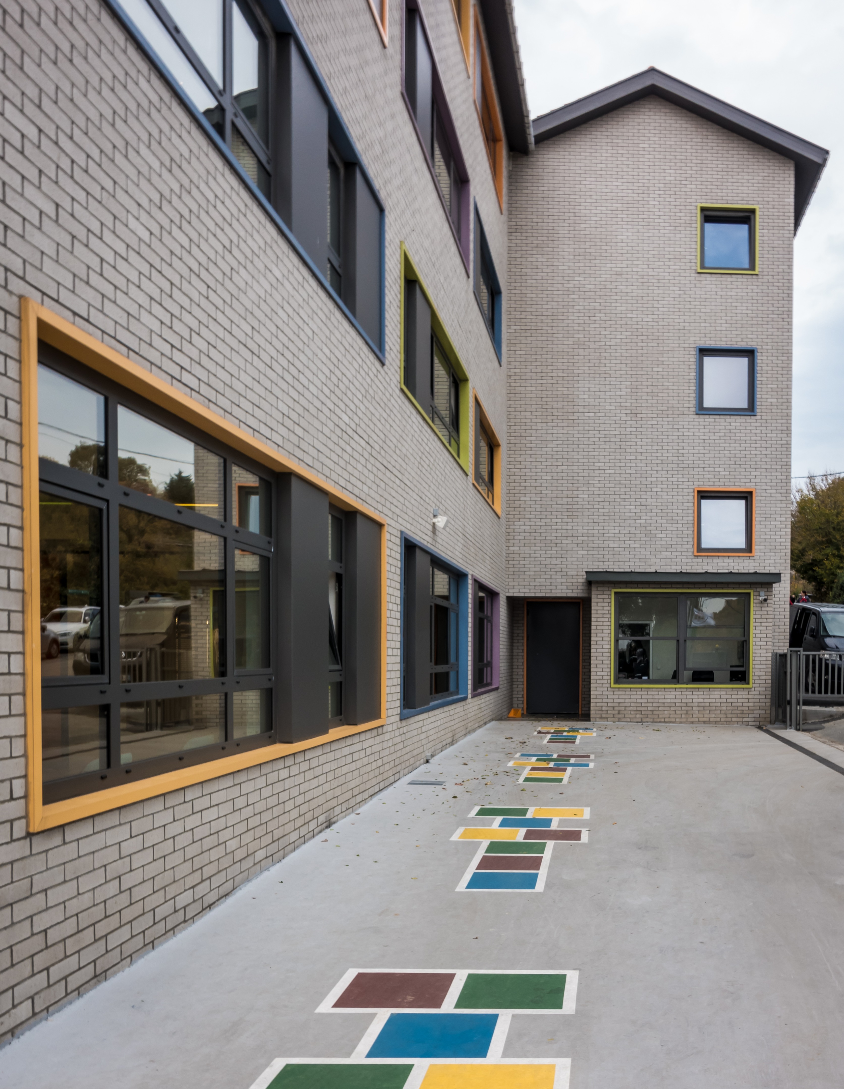 新一代 2000 学前班和小学-2