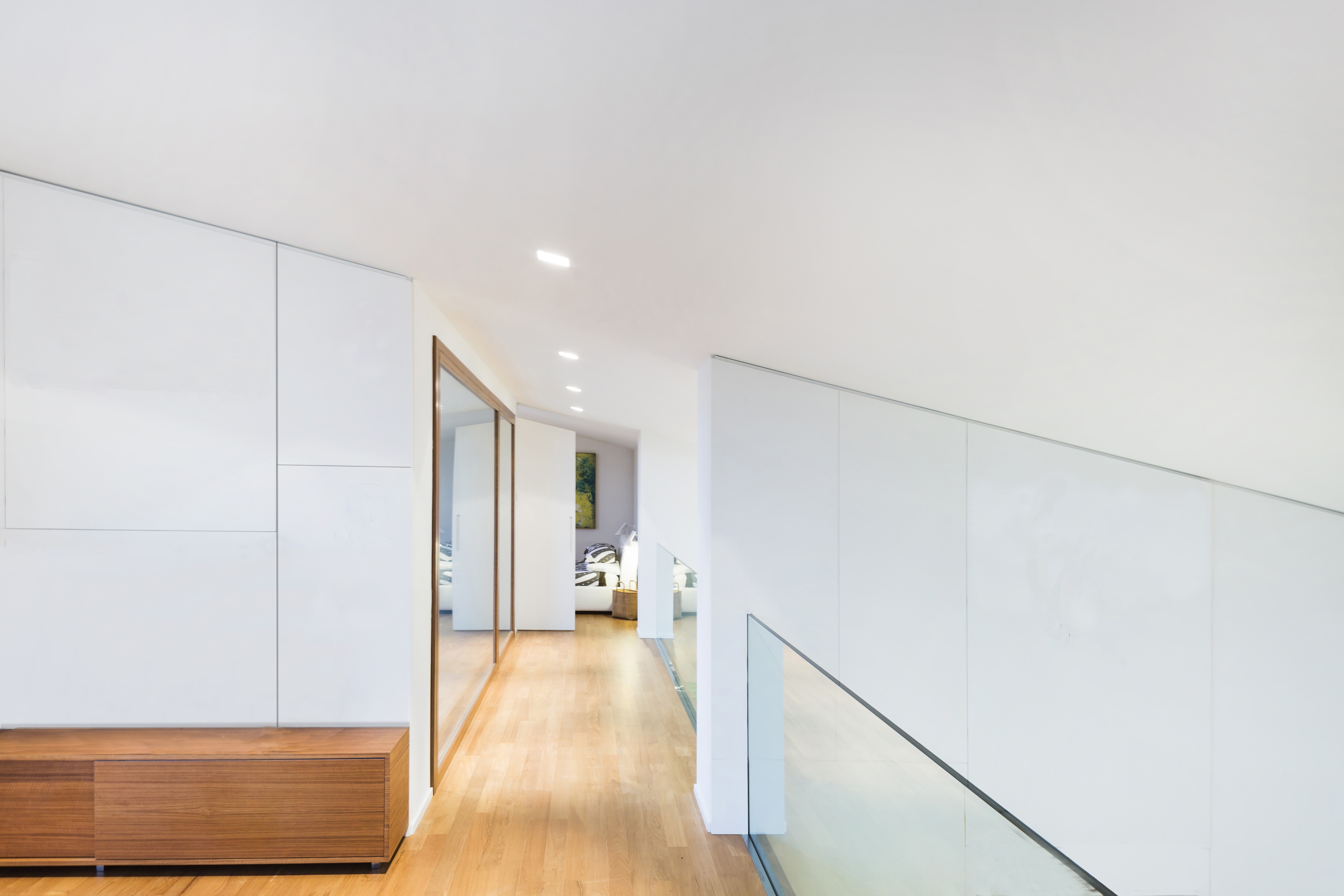 简练纯粹,自然光影交织的意大利别墅设计-12