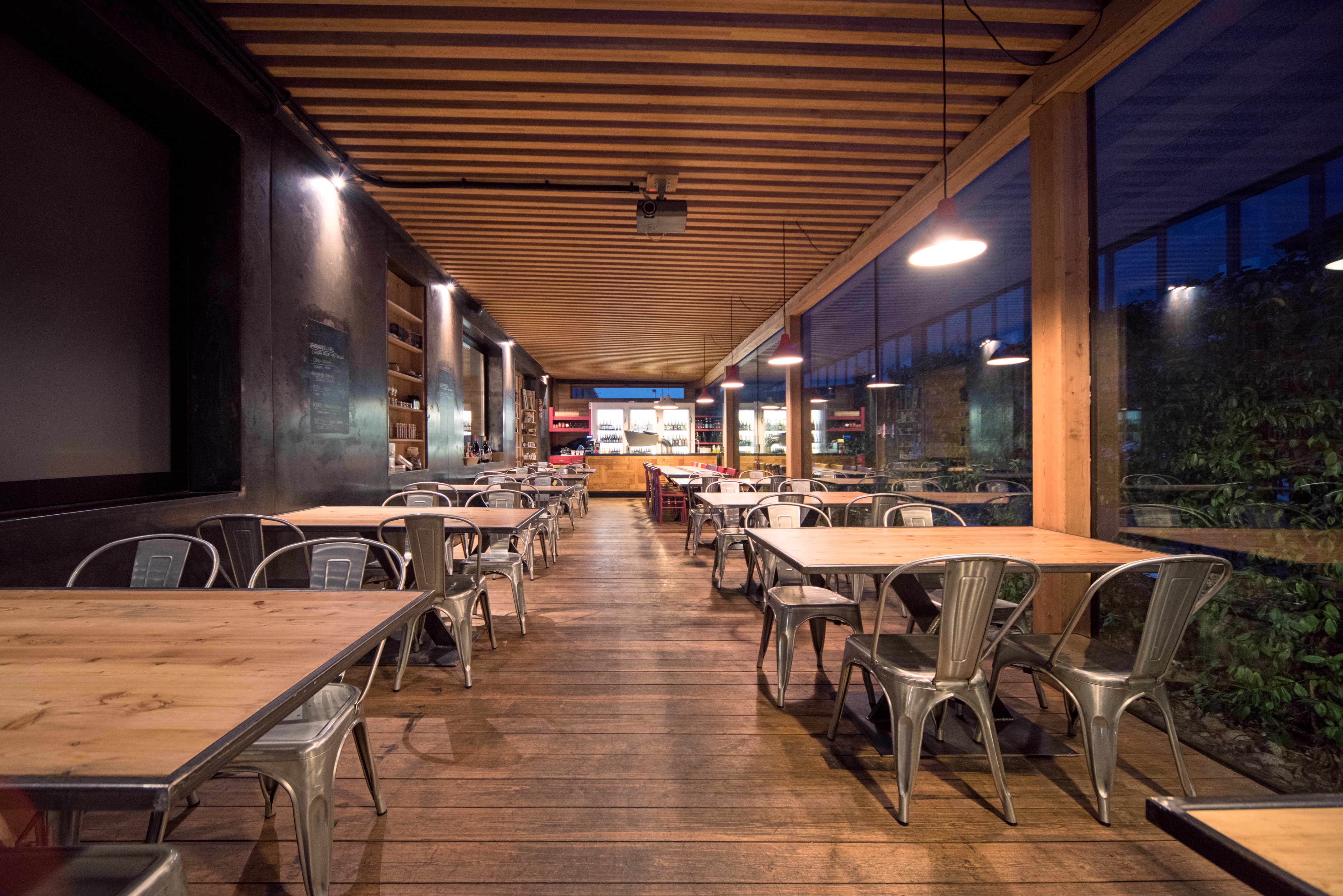 2016 年完成的 Viaprade8 酒吧餐厅设计-10