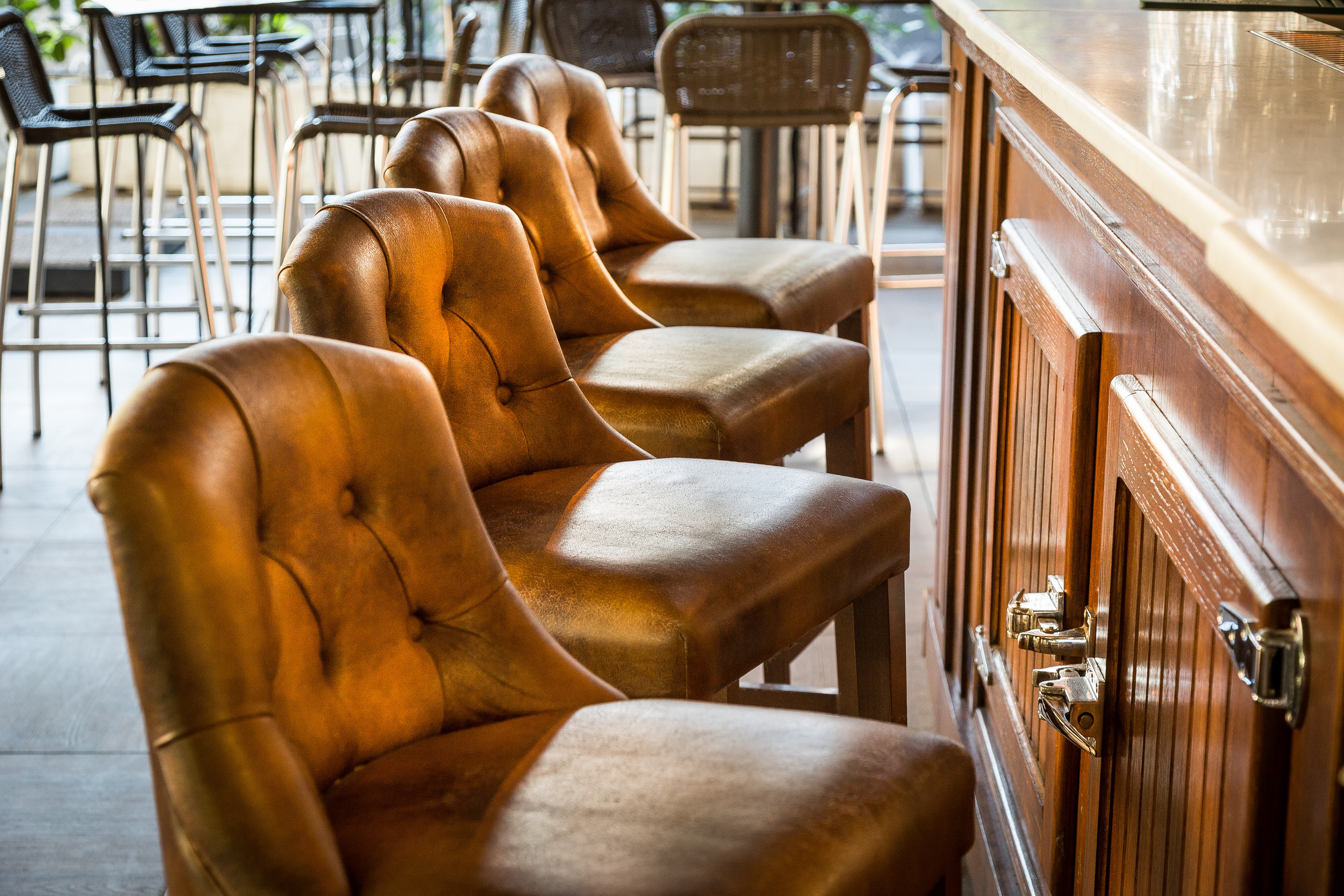 融合精致设计与乡村热情的罗马餐厅-9