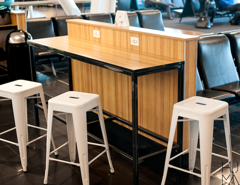 蒙特利尔机场美食广场，Humà 设计新视角-27