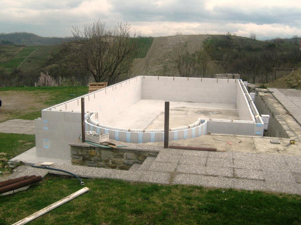 泳池别墅翻新记——无障碍通道与兽医诊所的完美结合-5