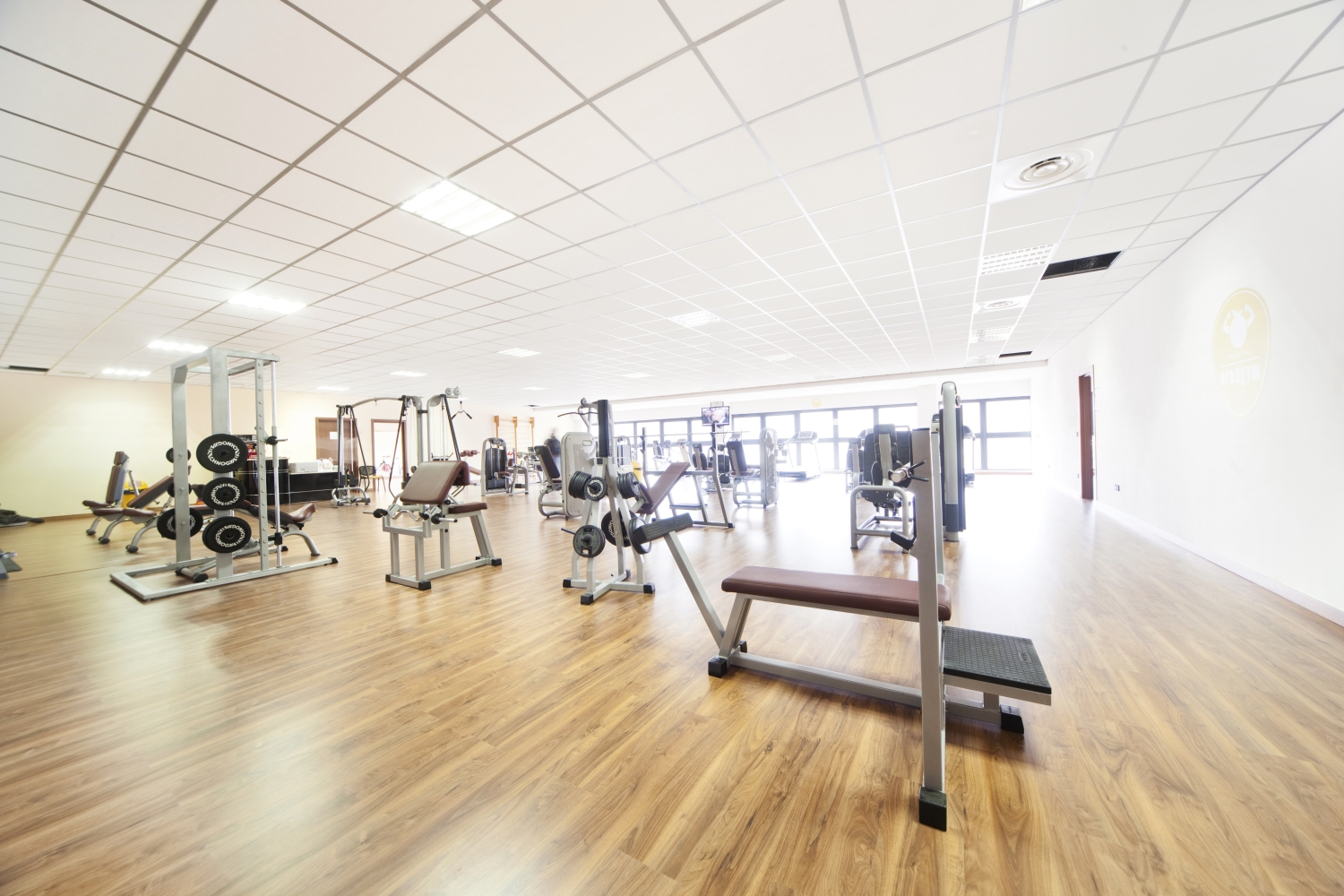 2011 年完成的健身游泳池体育中心设计-10