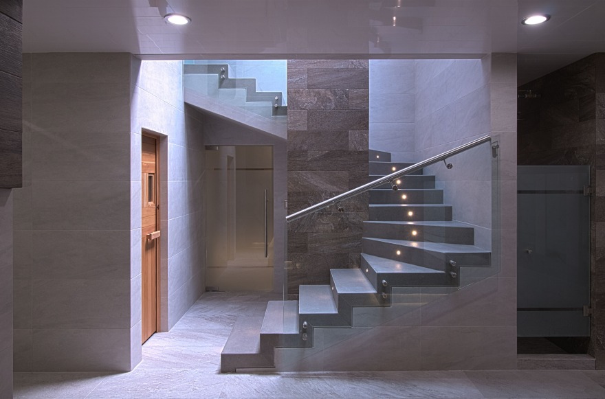 墨西哥乡村俱乐部拉斯·乌尔塔斯浴室和更衣室翻新-9