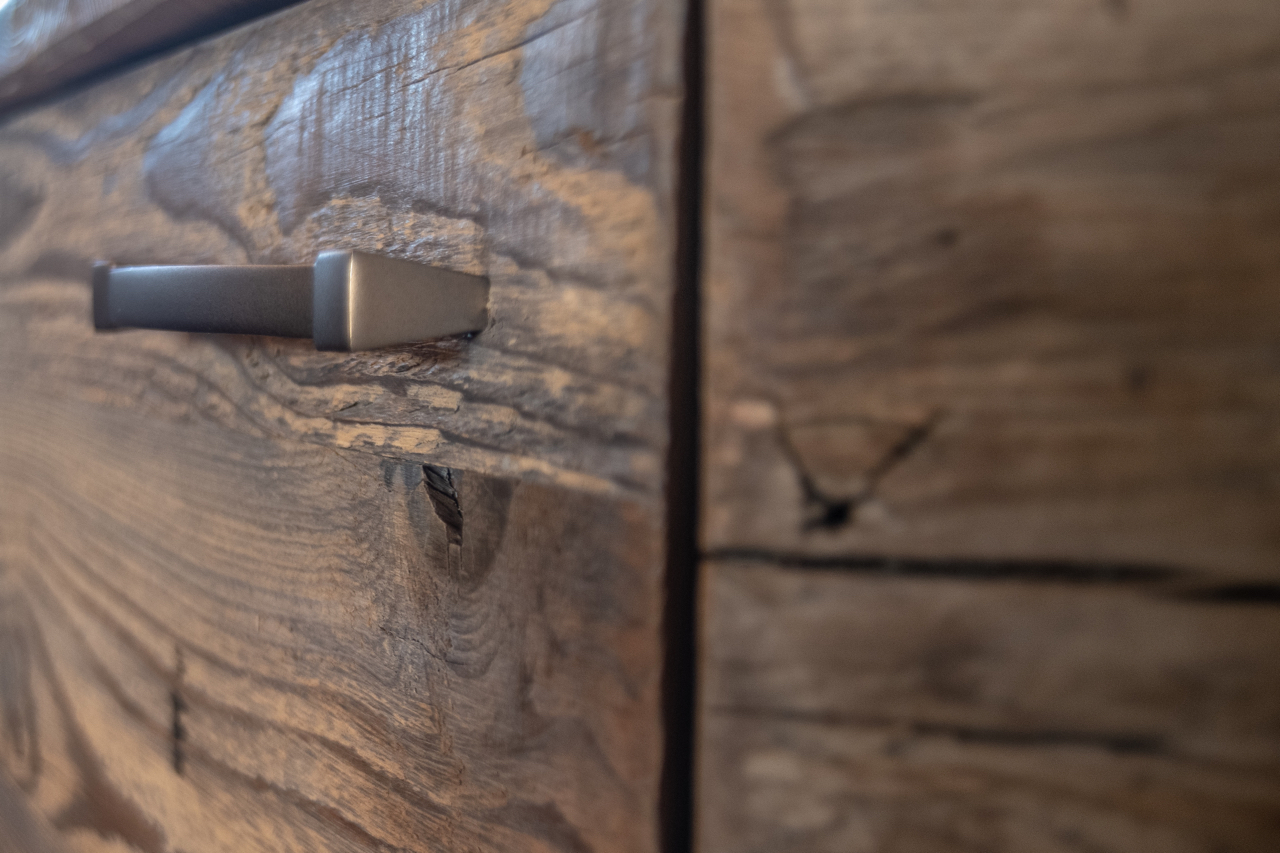 雪山之上的温馨猫舍——La Tana del Gatto 餐厅设计-72