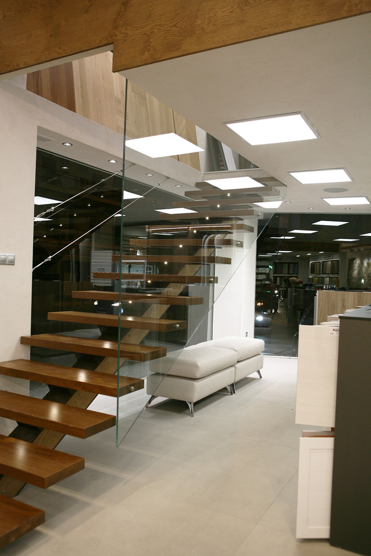 Timber Store 木质空间的艺术魅力-27