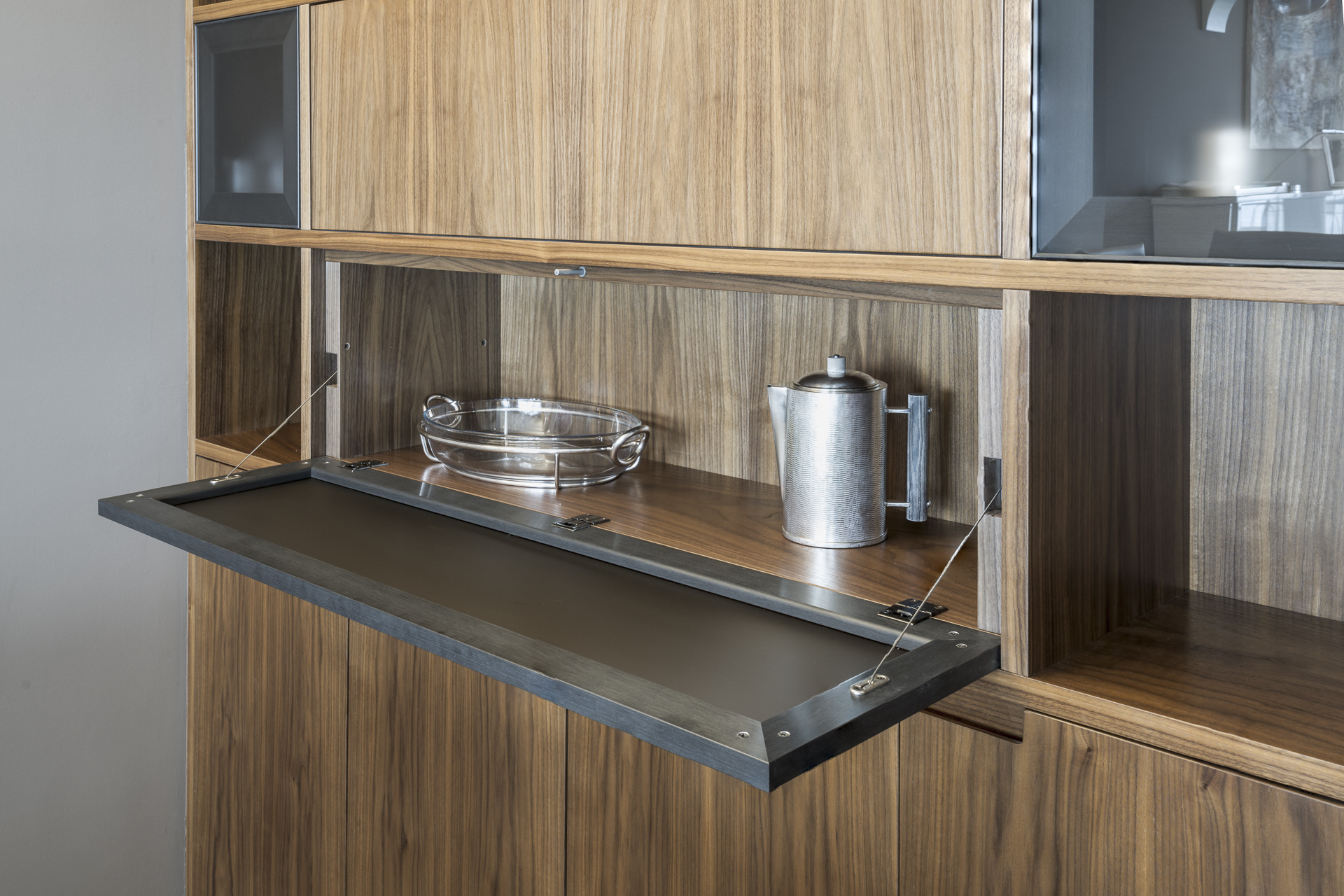 蒙特卡洛海景公寓的翻新之旅-16