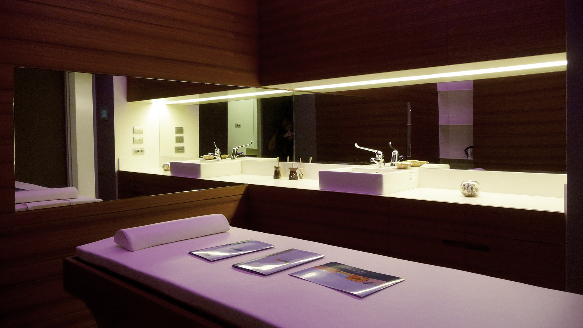 存在健康水疗中心-10