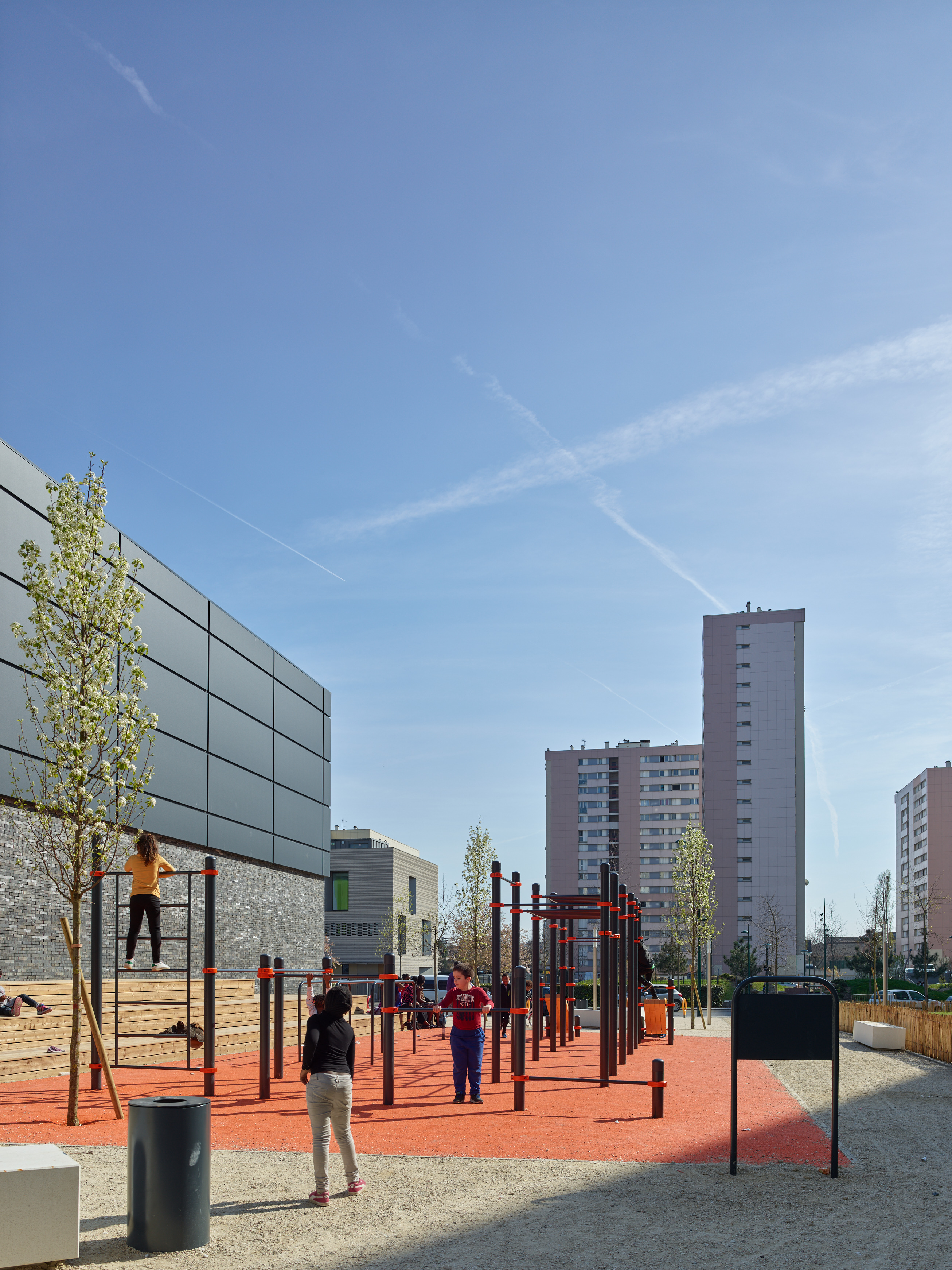 罗曼·罗兰综合体育-3