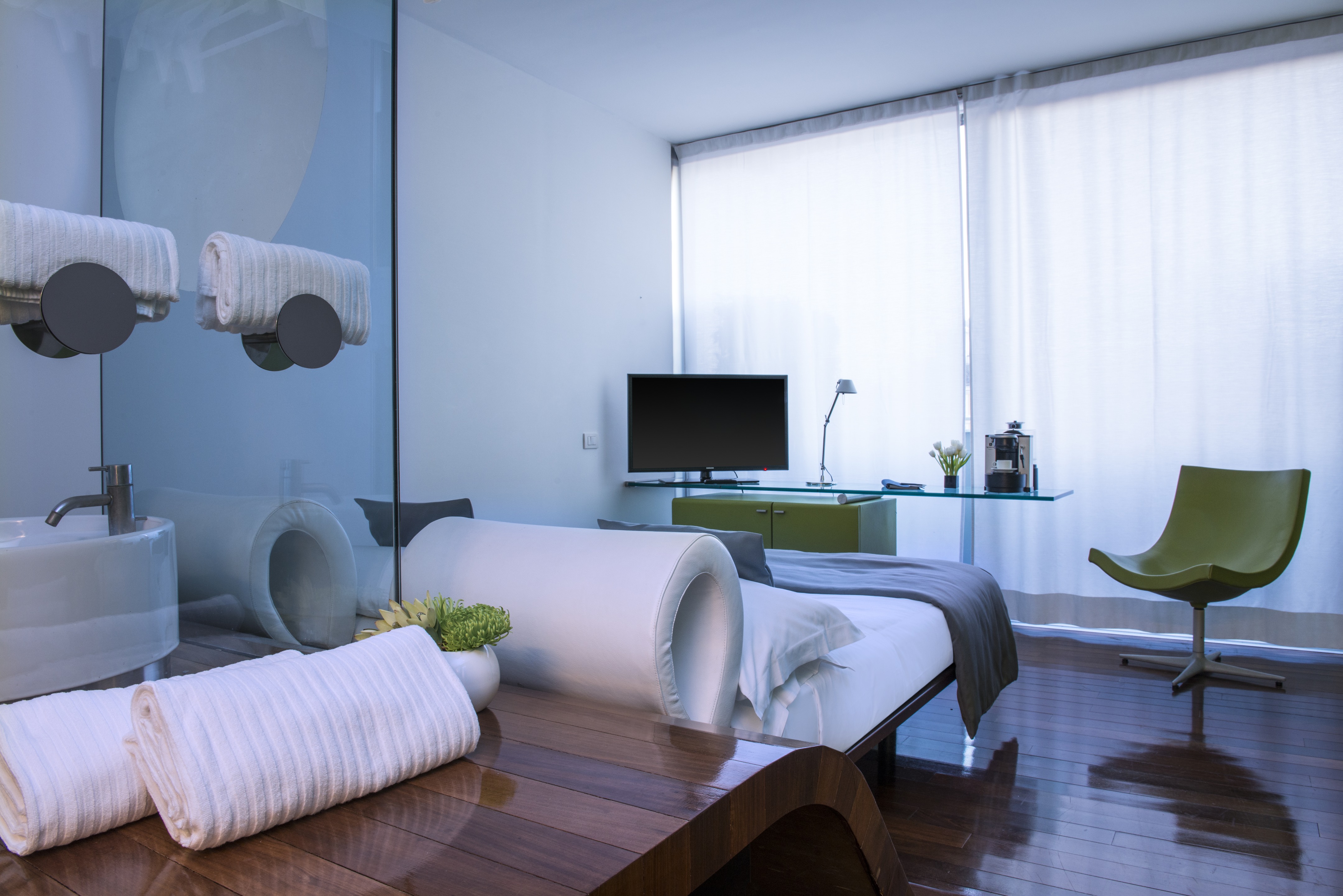 罗马中心的悬浮酒店设计-2