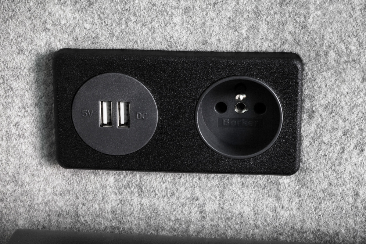 多功能隔音舱，打造舒适办公空间-8