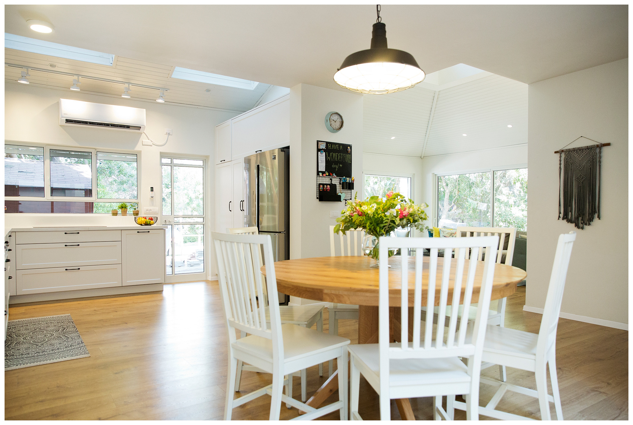 2018 年家居设计佳作 | 简约宜居的空间艺术-0