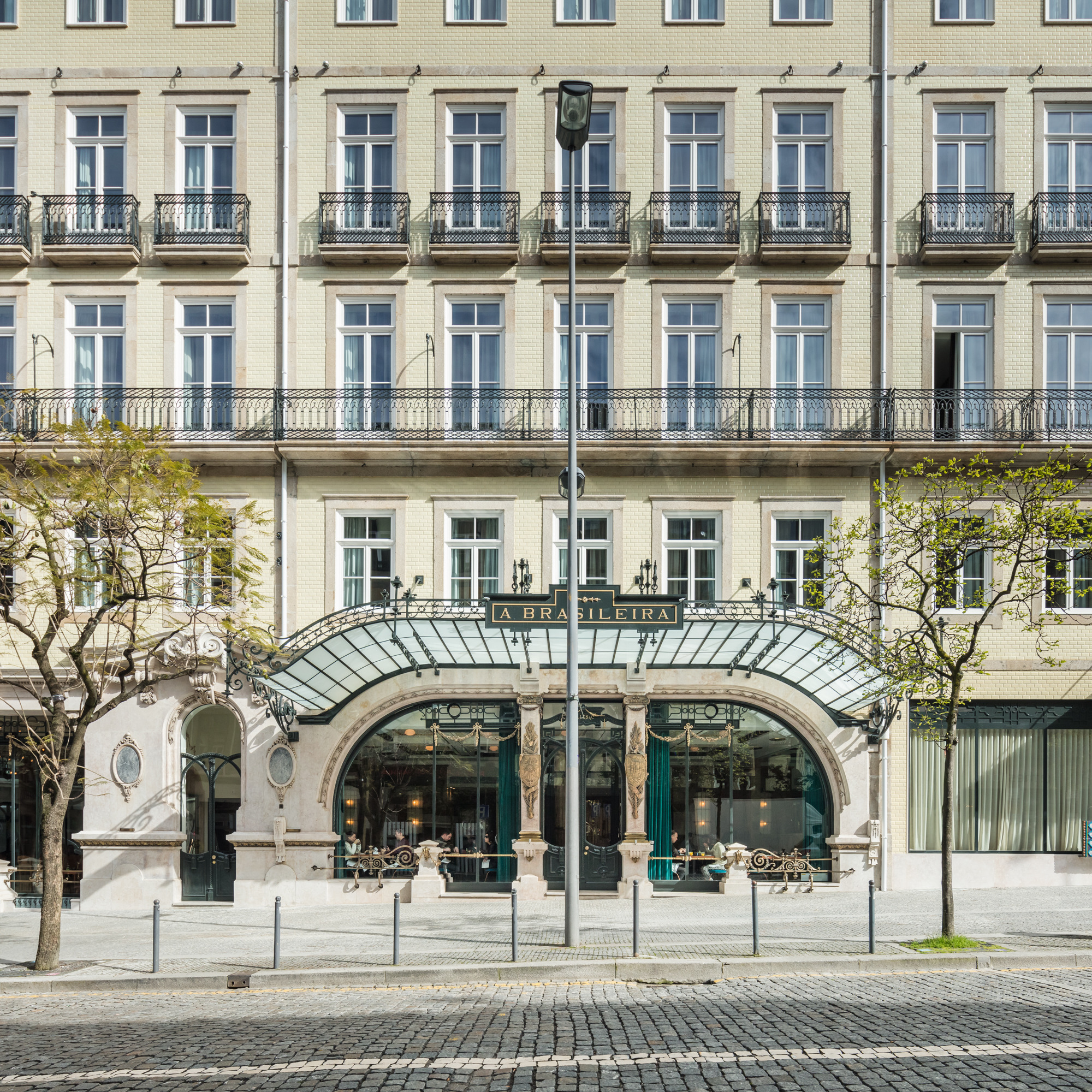 葡萄牙波尔图历史建筑“A Brasileira”酒店的修复与新生-22