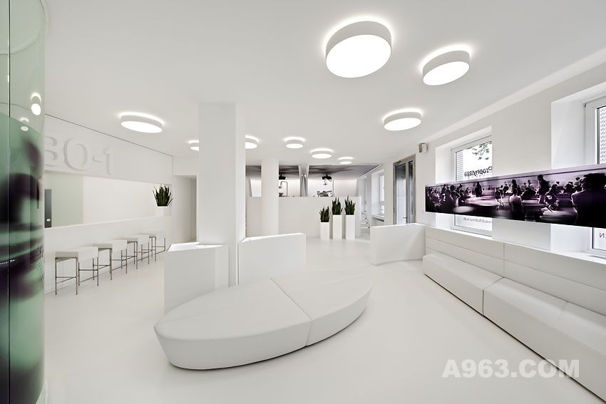 杨楚忠丨简约牙科小诊所-5