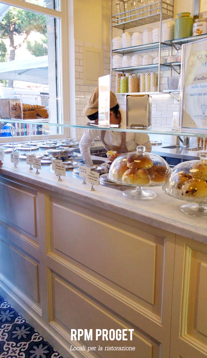 2016 年完成的 GUSTA 餐饮空间设计-1