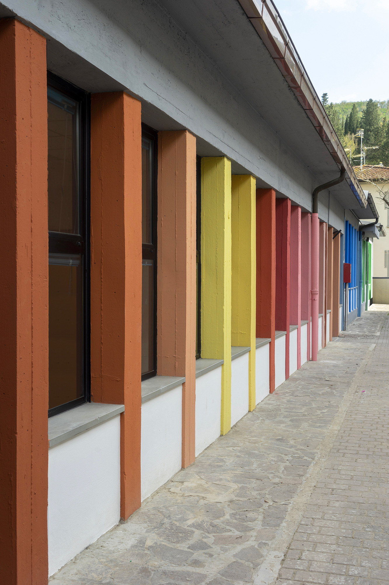 Gianni Rodari 幼儿园翻新设计-6