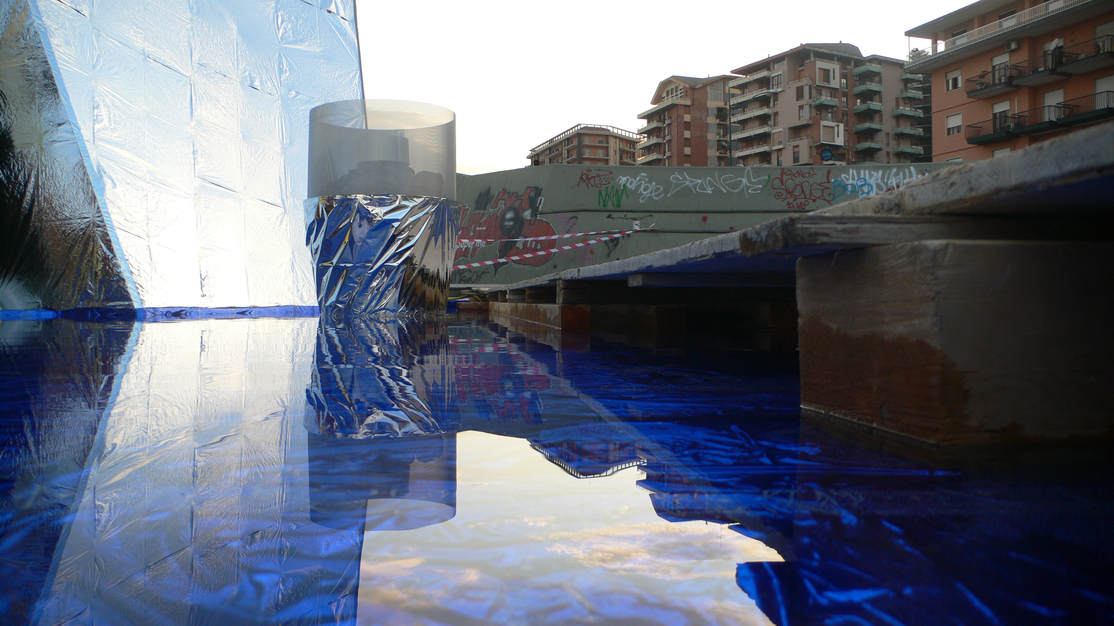 2013 年完成的“另一个视角”建筑展-25