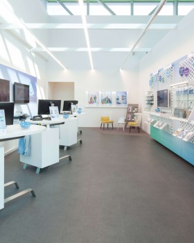 UPC 奥地利商店室内设计