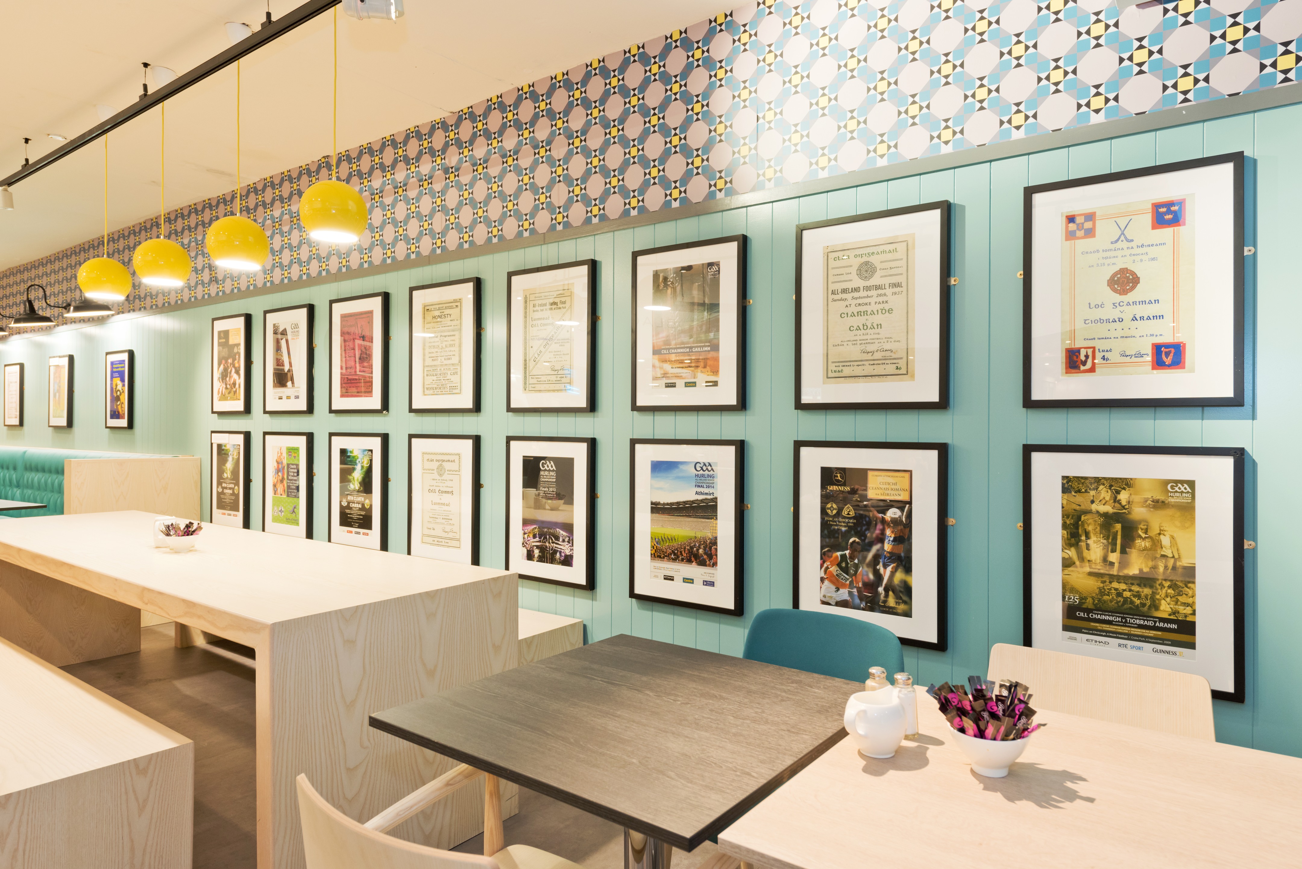 都柏林城市酒吧 | 2015 年室内设计佳作-12