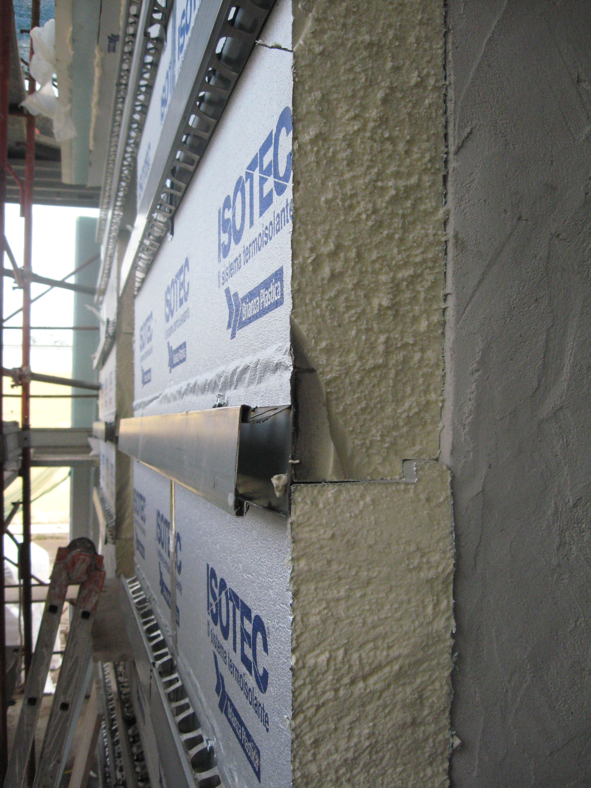 翻新与升级 | 罗马别墅的绿色改造-9