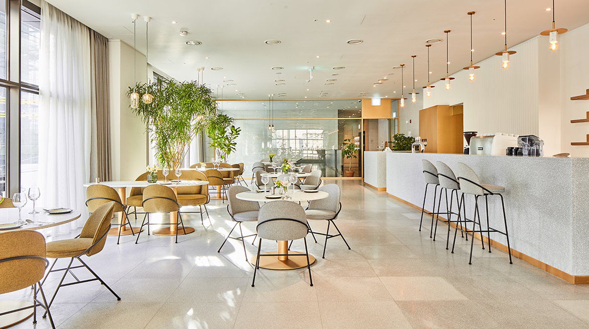 韩国 FAYE AND SUMMER 餐厅室内设计-17