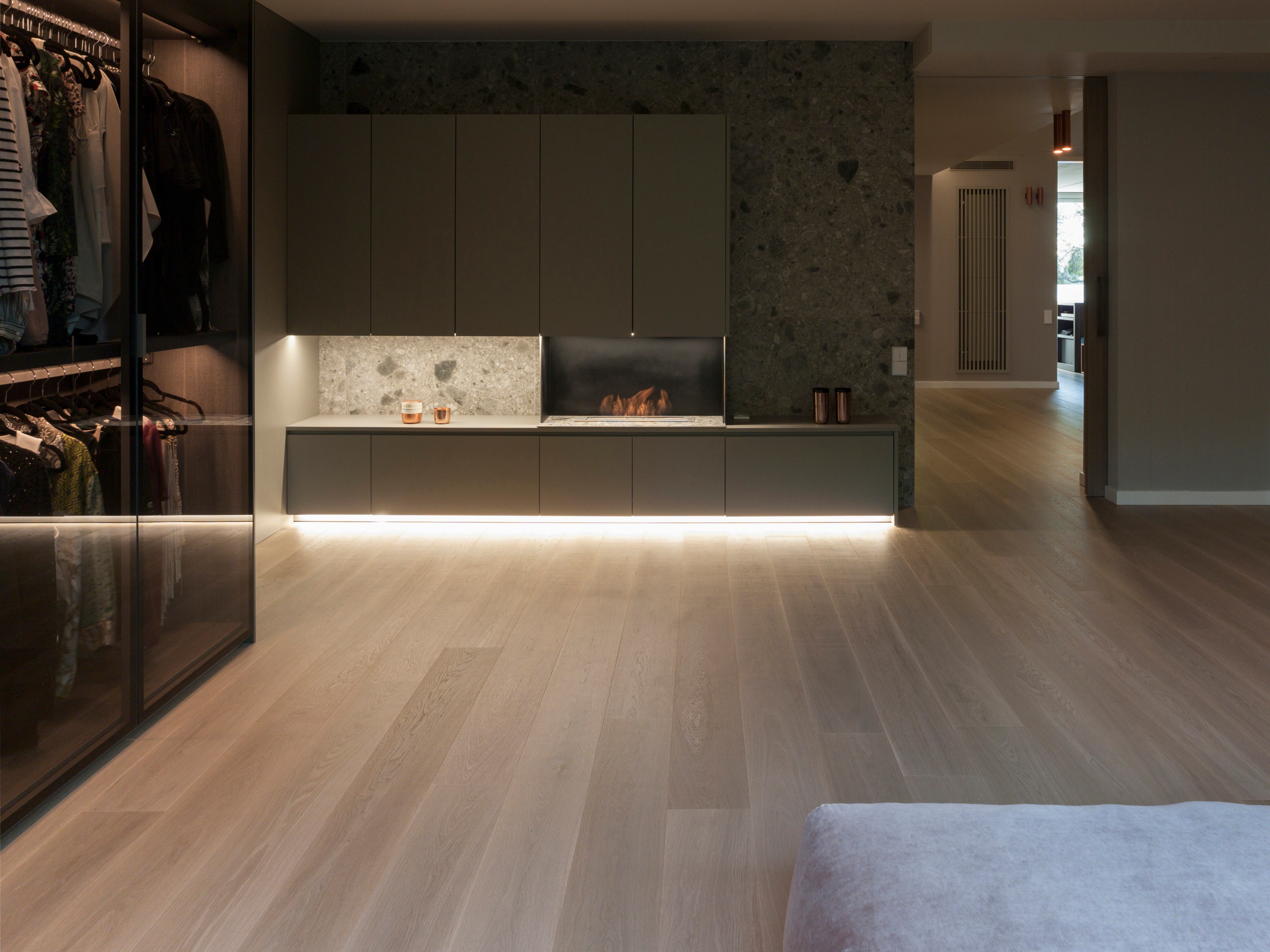 双面生活，共享与私密共存-1