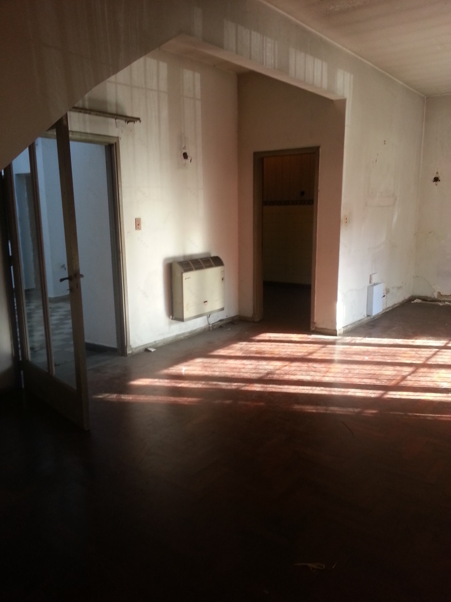 阿根廷布宜诺斯艾利斯 Flores 区五十年代风格家居改造-8