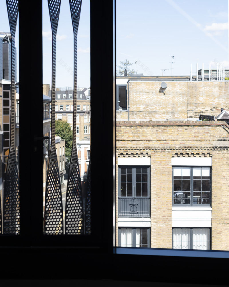 The Frames(砖,金属,玻璃的创意空间)-59